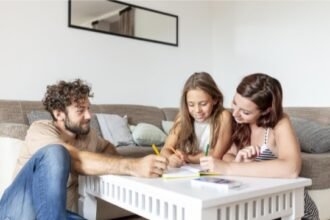 Planificar objetivos y acompañarlos de prevención es fundamental para cumplir los propósitos de inicio de año y avanzar con tranquilidad, según expertos en bienestar integral.