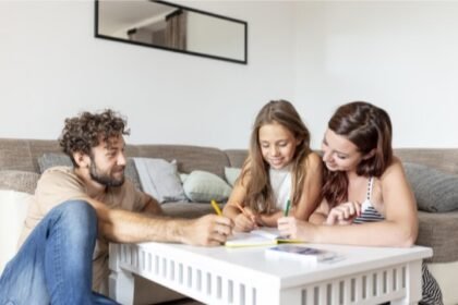 Planificar objetivos y acompañarlos de prevención es fundamental para cumplir los propósitos de inicio de año y avanzar con tranquilidad, según expertos en bienestar integral.