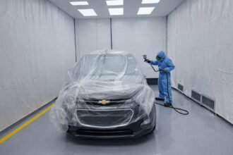 Corporación Proauto realizó la entrega de una pintura exterior completa a través de sus Talleres de Colisiones, como parte de una alianza corporativa que refuerza su compromiso con la calidad y la cobertura a nivel nacional.