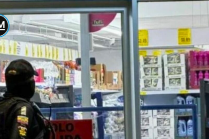 Personal policial acordona una zona de El Oro durante las investigaciones por varios hallazgos de restos humanos registrados entre el 2 y 3 de septiembre
