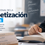 Persona leyendo durante el Día Internacional de la Alfabetización 2026.