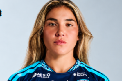 Manoly Baquerizo, futbolista ecuatoriana del Paris FC que puede convertirse en la primera ecuatoriana en disputar la UEFA Women’s Champions League.