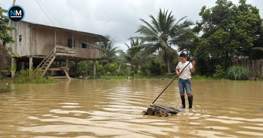 Zona inundada tras el desbordamiento de cuerpos de agua provocado por las lluvias en Ecuador.