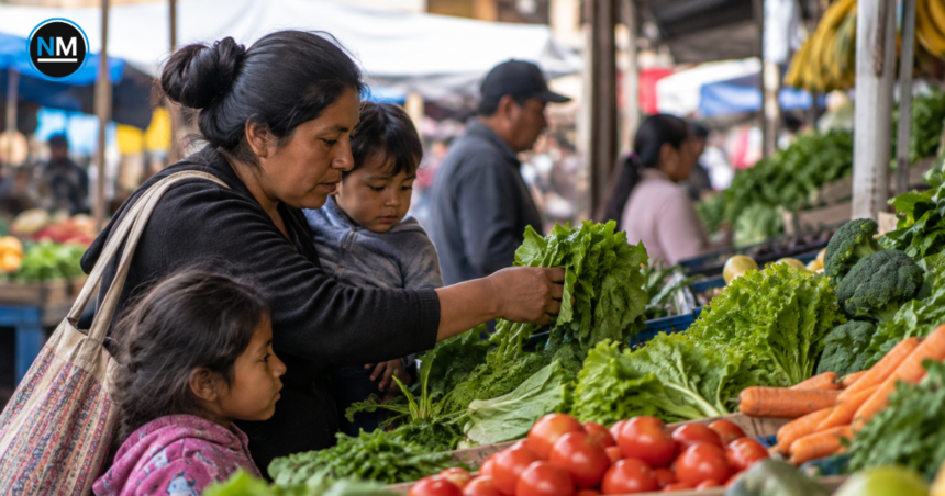 Familia selecciona alimentos frescos en un mercado como parte de una dieta saludable