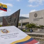 Describir el edificio, documento o escena real que finalmente se seleccione.
