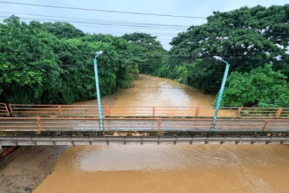 Inundaciones por el desbordamiento del río Tenguel en Guayas, Ecuador