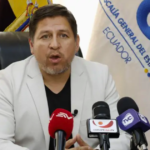 Fiscal provincial de Pichincha, Darwin Jaramillo, durante una rueda de prensa sobre la investigación al juez Renán Andrade
