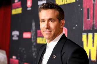 Ryan Reynolds durante una presentación pública de la película Deadpool